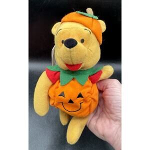 New 1990’s Halloween Mouseketoys “Winnie the Pooh” Pumpkin 8" Bean Bag NWT!